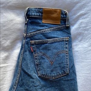 Levi’s Ribcage Straight Jeans
